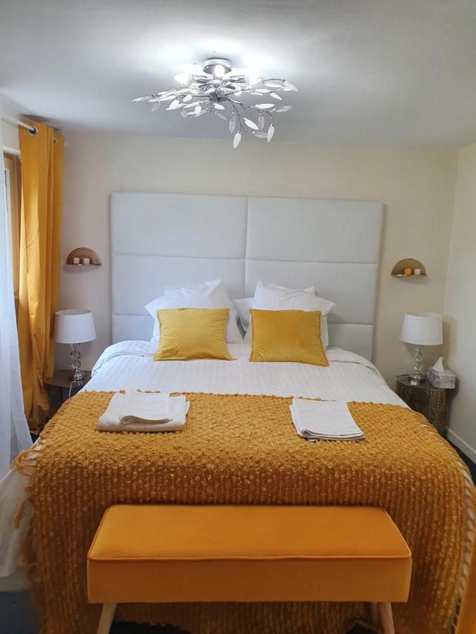 Sunny Suite By Leslodgespa บลอทส์ไซม์ ภายนอก รูปภาพ